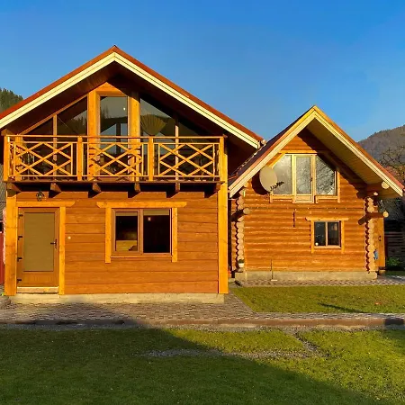 Eco Centr Zrub Herberg Maydan