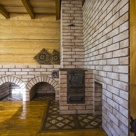 Eco Centr Zrub * Maydan