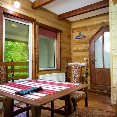 Inn Eco Centr Zrub Maydan