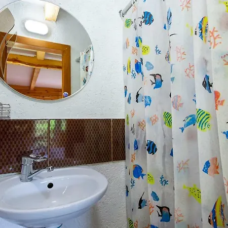 Eco Centr Zrub * Maydan