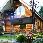 Eco Centr Zrub * Maydan