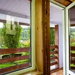 Eco Centr Zrub 宾馆 Maydan